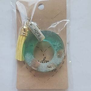🟠Homemade Ocean Themed Resin Keychain Letter "O"🟠